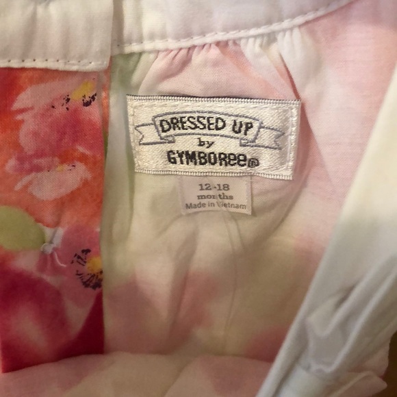 New GYMBOREE baby floral romper - Picture 2 of 5